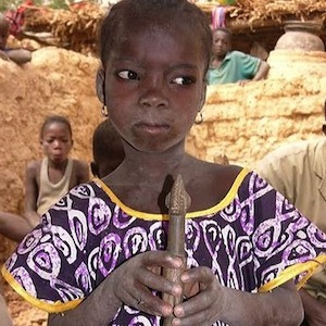 Thumbnail photograph of girl from Burkina Faso